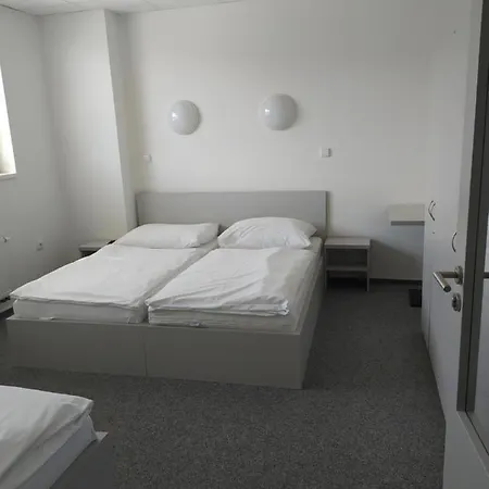 Valmez 게스트하우스 3*